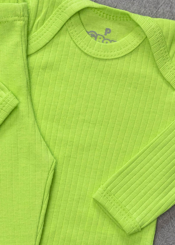 conjunto canelado verde lima