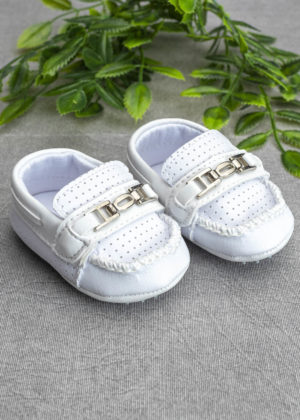 mocassim branco furadinho